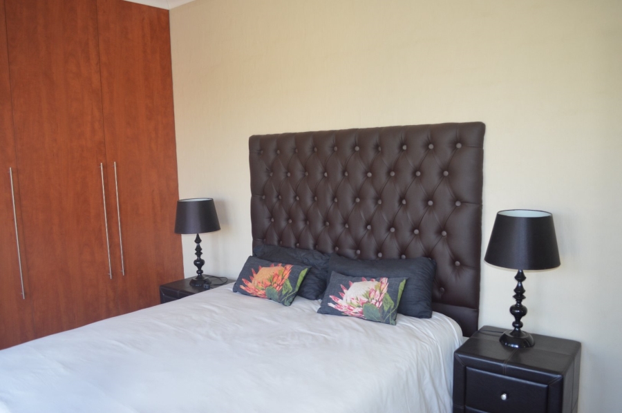 4 Bedroom Property for Sale in Doringkruin North West